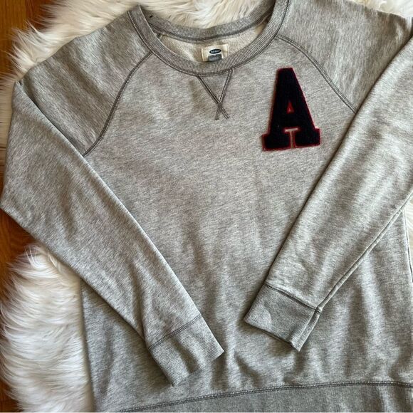 Women’s Old Navy Gray Sweatshirt with A  Size M - Picture 2 of 4
